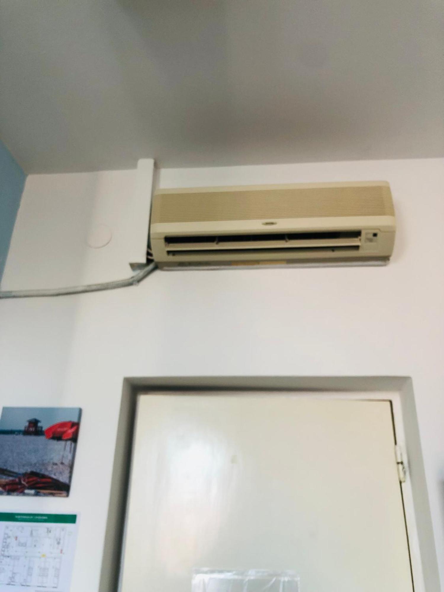 Bishnu Hostel Zagabria Esterno foto
