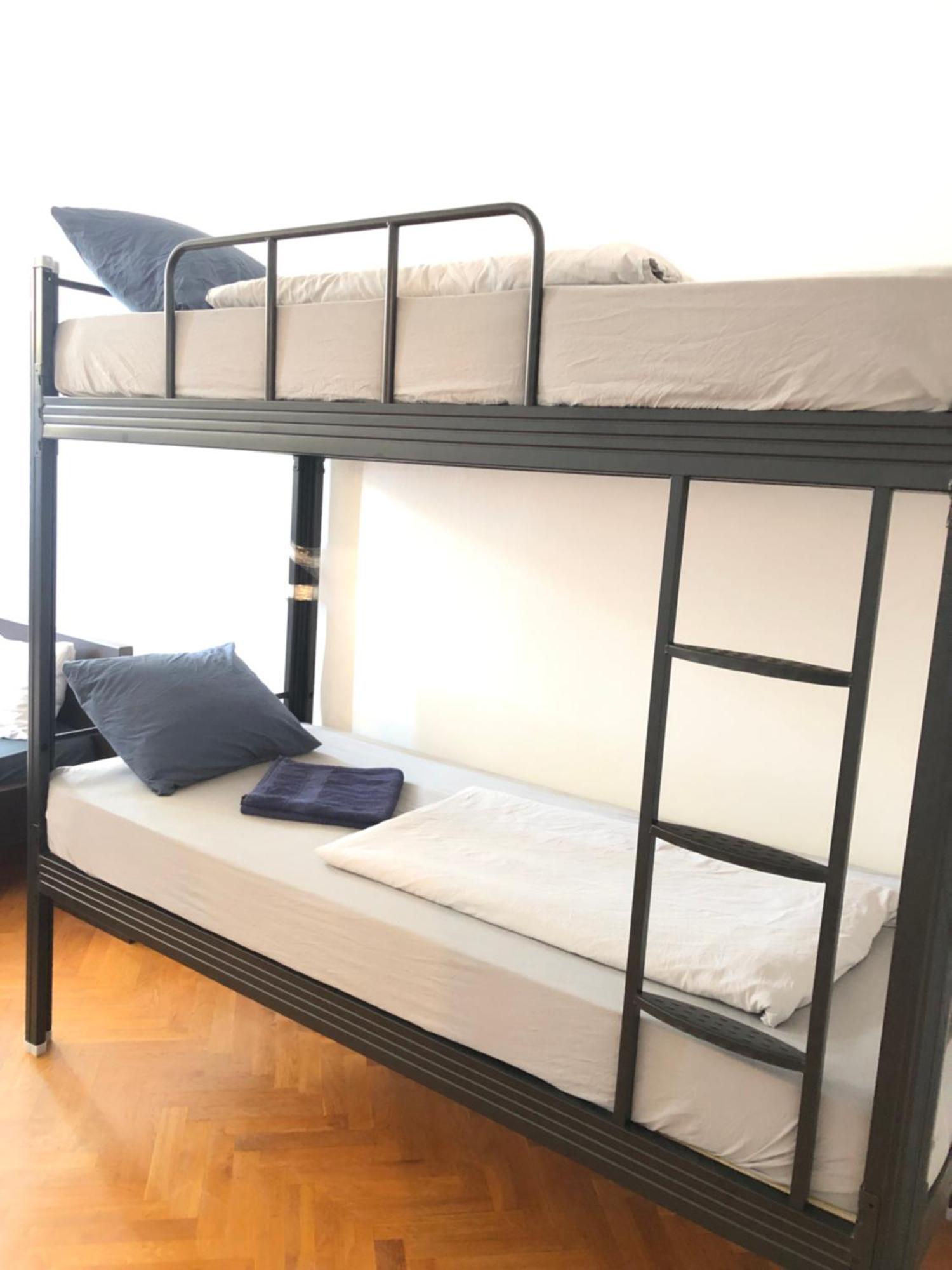 Bishnu Hostel Zagabria Esterno foto